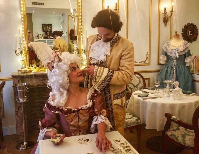 Théâtre à la Table - Louis XV & ses liaisons dangeruses - Jeu de séduction